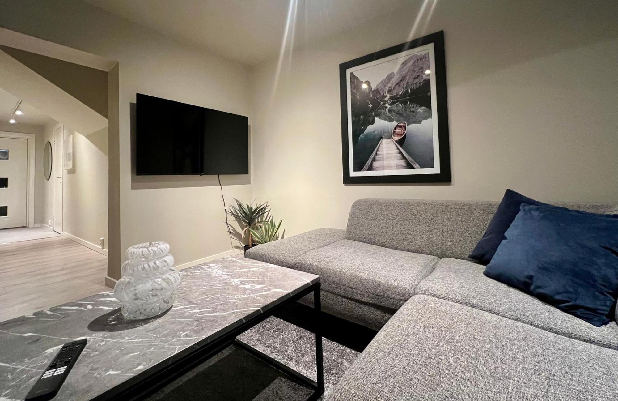 Lyngen - Tag Apartments Тромсё Экстерьер фото